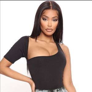 BRAND NEW! One Shoulder Black Bodysuit. Size XL.